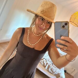 RUSLAN BAGINSKIY
Straw Fedora Hat With Faux Pearl Chain - Size M